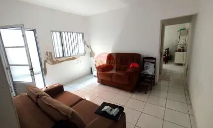 Casa Térrea para Venda em São Paulo, Jardim Laura, 2 dormitórios, 1 suíte, 2 banheiros