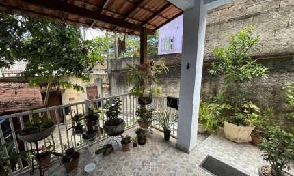 Casa Trevo de Maria Paula (+ 2 casas e 1 terreno podendo vender em conjunto)