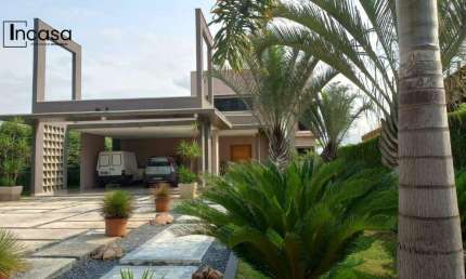 Incrível Casa à venda em terreno de 1.000m² no tradicional Condomínio Terras de Monte Serrat em Salto-SP