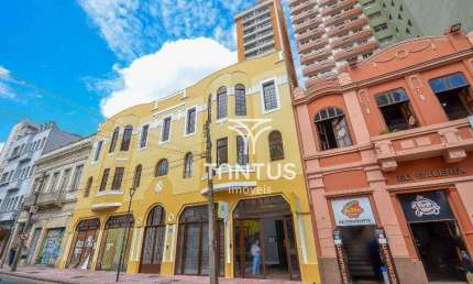 Studio com 1 dormitório para alugar, 38 m² por R$ 1.899/mês - Centro - Curitiba/PR