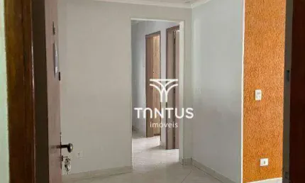 Apartamento com 3 dormitórios para alugar, 63 m² por R$ 2.400/mês - Capão Raso - Curitiba/PR