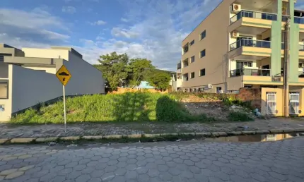 Terreno à venda no José Amândio, Bombinhas 