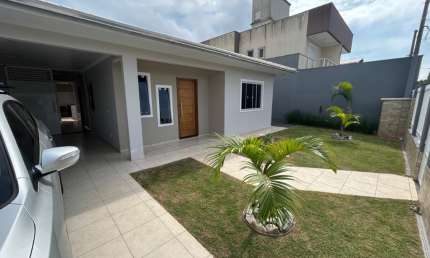 Casa com 4 quartos à venda na Rua Gavião, 1114, Bombas, Bombinhas