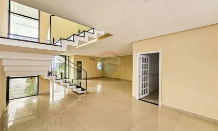 CASA À VENDA COND. RESIDENCIAL TAPAJÓS  - AV. TORQUATO TAPAJÓS - R$ 1.150.000,00