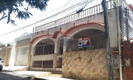 Casa com 4 quartos à venda na Rua Roberto Ribeiro, 7, Flores, Manaus