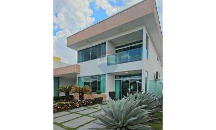 Casa de 420m² com 5 suítes e piscina à venda por R$ 2.100.000 na Ponta Negra