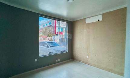 Imóvel Comercial pronto para Venda no Vieralves, na Rua Rio Iça.