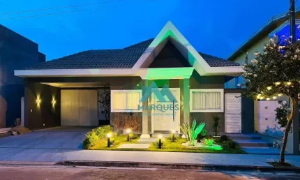 Linda casa térrea com 170m2 de construção e terreno de 300m2.