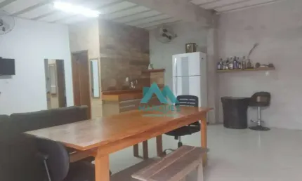 Casa com 2 quartos à venda na Vila Favorino, Caçapava 