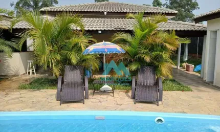 Linda Chácara em Caçapava com Porteira Fechada! 1.200m² 530.000. Ótimo lugar para morar