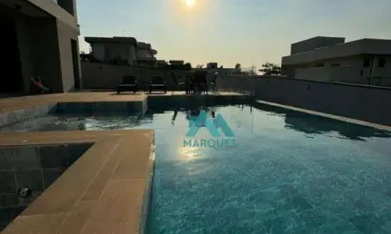 Luxuoso sobrado com piscina de borda infinita  em c ondomínio de alto padrão