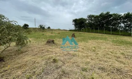 Terreno em condomínio de alto padrão com metragem diferenciada de 2234mt²