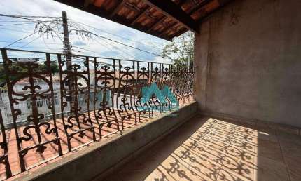 Sobrado com ótima localização em Caçapava próximo ao Centro