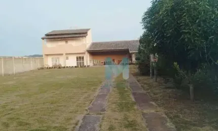 Chácara / sítio com 2 quartos à venda no Guamirim, Caçapava 