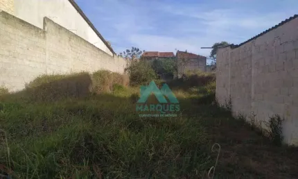 Terreno a venda, com acesso fácil e também vista para a Rodovia Amaral Gurgel