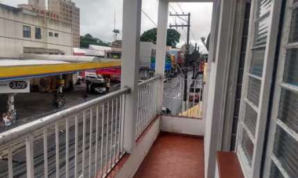 Sobrado com Ponto comercial na Av Mais Movimentada de Caçapava