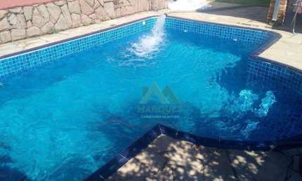 Casa com 3 quartos à venda na Vila Santos, Caçapava 