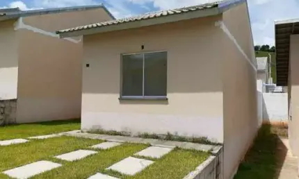 Casa em condomínio com excelente localização em jambeiro, troca por casa maior valor em caçapava