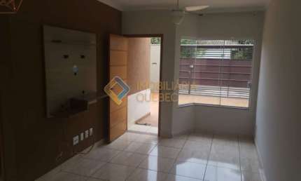 Casa com 2 quartos para alugar na Rua Antônio Moreira da Cunha, Jardim Angelo Jurca, Ribeirão Preto, 66 m2 por R$ 2.300