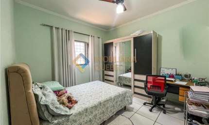 Casa com 3 quartos à venda na Rua Maria Garcia da Silveira, Jardim Heitor Rigon, Ribeirão Preto, 236 m2 por R$ 414.000