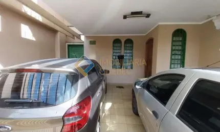 Casa com 4 quartos à venda na Rua Henrique Dumont, Jardim Paulista, Ribeirão Preto, 132 m2 por R$ 550.000