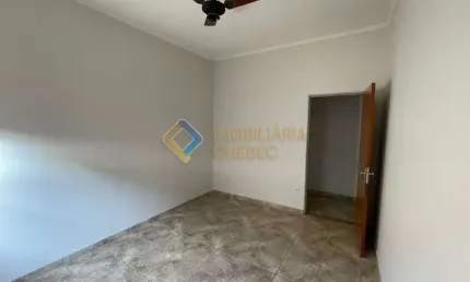 Casa com 2 quartos à venda na Rua Avanhandava, Vila Albertina, Ribeirão Preto, 127 m2 por R$ 250.000