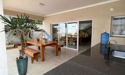 Casa em condomínio fechado com 3 quartos à venda na Rua Nilva Souza dos Santos Martins, Loteamento Terras de Siena, Ribeirão Preto, 250 m2 por R$ 1.500.000