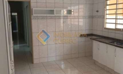 Casa com 3 quartos à venda na Rua Professor José Coelho Gomes Ribeiro, Jardim Anhangüera, Ribeirão Preto, 124 m2 por R$ 345.000