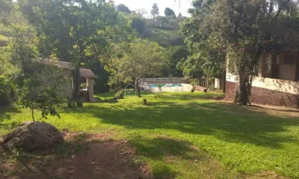 Casa com 3 quartos à venda na Rua Professora Lydia Crocomo Caruso, 85, Parque Rural Fazenda Santa Cândida, Campinas, 240 m2 por R$ 1.550.000