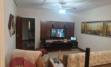 Casa com 4 quartos à venda na Rua Alberto Cerqueira Lima, 232, Taquaral, Campinas, 400 m2 por R$ 1.999.000
