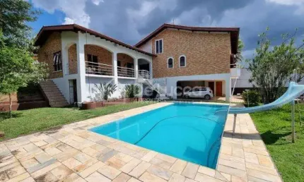 Casa em condomínio fechado com 4 quartos à venda na Avenida Aparecida Tellau Serafim, 353, Marambaia, Vinhedo, 530 m2 por R$ 1.900.000