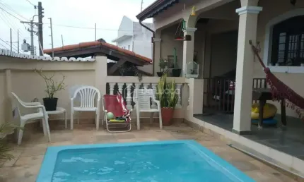 Casa com 2 quartos à venda na Rua Evaristo Correa Vianna, 128, Jardim São Vicente, Campinas, 222 m2 por R$ 600.000