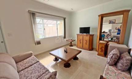 Casa com 3 quartos à venda na Rua São João da Boa Vista, 448, Jardim Nova Europa, Campinas, 225 m2 por R$ 750.000