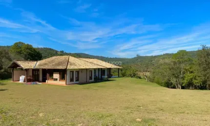 Chácara / sítio com 3 quartos à venda na Estrada Sousas-Pedreira, 7, Sousas, Campinas, 280 m2 por R$ 3.300.000