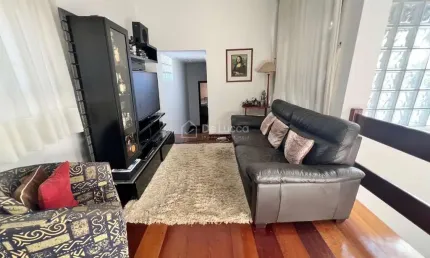 Casa com 3 quartos à venda na Rua Leopoldo Amaral, 177, Vila Marieta, Campinas, 280 m2 por R$ 790.000