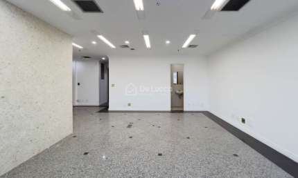 Sala comercial para alugar na Rua Doutor José Inocêncio de Campos, 153, Cambuí, Campinas, 245 m2 por R$ 11.000