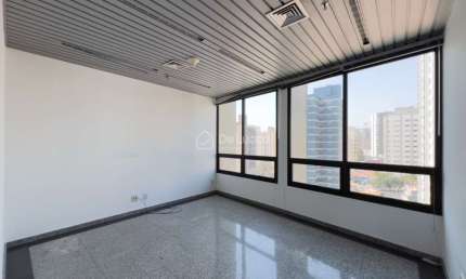 Sala comercial para alugar na Rua Doutor José Inocêncio de Campos, 153, Cambuí, Campinas, 250 m2 por R$ 11.000