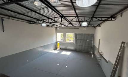 Barracão / Galpão / Depósito para alugar na Rua Maria Antônia Bicego, 186, Jardim Myrian Moreira da Costa, Campinas, 311 m2 por R$ 9.000
