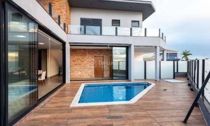 Casa em condomínio fechado com 4 quartos à venda na Orlando Silva, 920, Parque Brasil 500, Paulínia, 260 m2 por R$ 2.100.000
