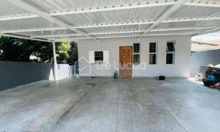 Casa com 5 quartos à venda na Barão de Mauá, 864, Vila Clayton, Valinhos, 228 m2 por R$ 800.000