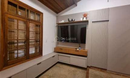 Casa com 3 quartos à venda na Rua Valentin dos Santos Carvalho, 515, Joaquim Egídio, Campinas, 300 m2 por R$ 1.600.000