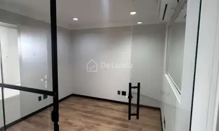 Sala comercial para alugar na Rua Sacramento, 126, Centro, Campinas, 44 m2 por R$ 1.600