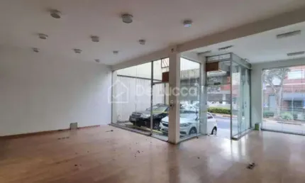 Barracão / Galpão / Depósito à venda na Avenida Doutor Moraes Salles, 1384, Cambuí, Campinas, 250 m2 por R$ 1.100.000