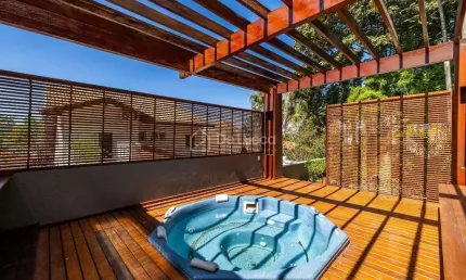 Casa em condomínio fechado com 3 quartos à venda na Rua Hilza Teixeira Penteado de Lemos, 71, Parque Jatibaia (Sousas), Campinas, 370 m2 por R$ 1.800.000