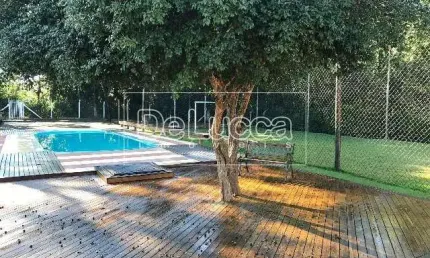 Chácara / sítio com 3 quartos à venda na Rua Emboabas, 1, Jardim Independência, Campinas, 320 m2 por R$ 2.000.000