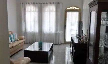 Casa com 4 quartos à venda na Rua Francisco Bianchini, 497, Vila Georgina, Campinas, 163 m2 por R$ 700.000
