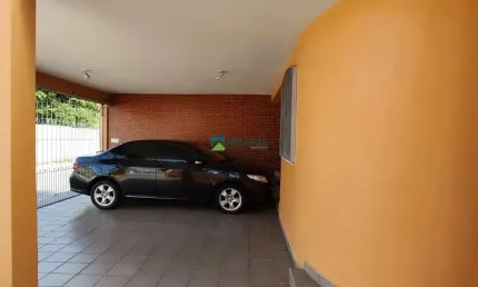 Casa (Sobrado) para Venda, 3 dorm(s), 1 suite(s), 4 vaga(s), 214 m²