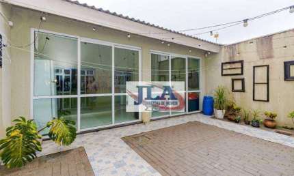 Sobrado com 4 dormitórios à venda, 300 m² por R$ 1.050.000,00 - Pilarzinho - Curitiba/PR