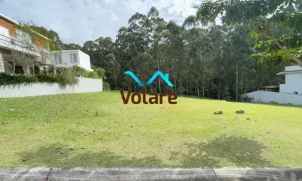 Excelente lote para venda, com 590m² de área, no Condomínio Tamboré 11!