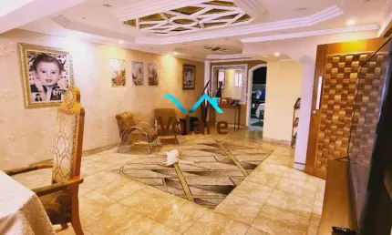 Imperdível: Casa à venda em Osasco-SP, Jardim D'abril! 3 quartos, 2 suítes, 3 salas, 4 banheiros, 2 vagas, 250m² de área.